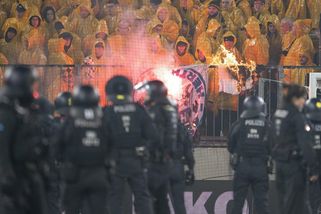 Zástupce policejních odborů zuří. Po řádění chuligánů navrhuje drastické opatření - Sport.cz